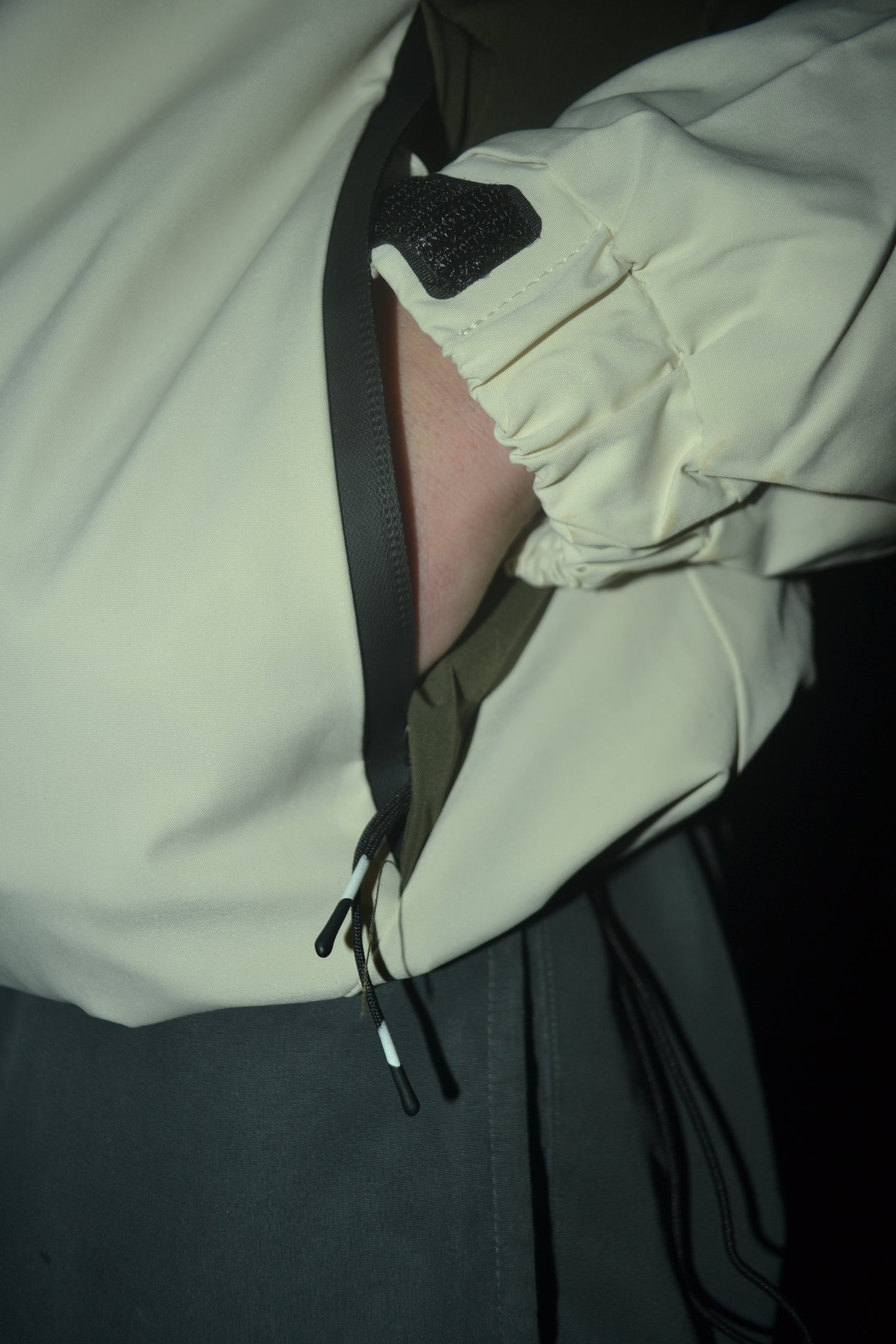Acquit White & Olive ‘Winter Jacket’
