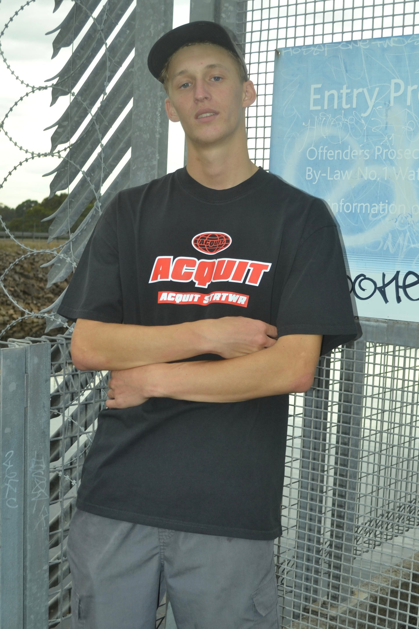 Acquit ‘Red/Black Stacked Tee’