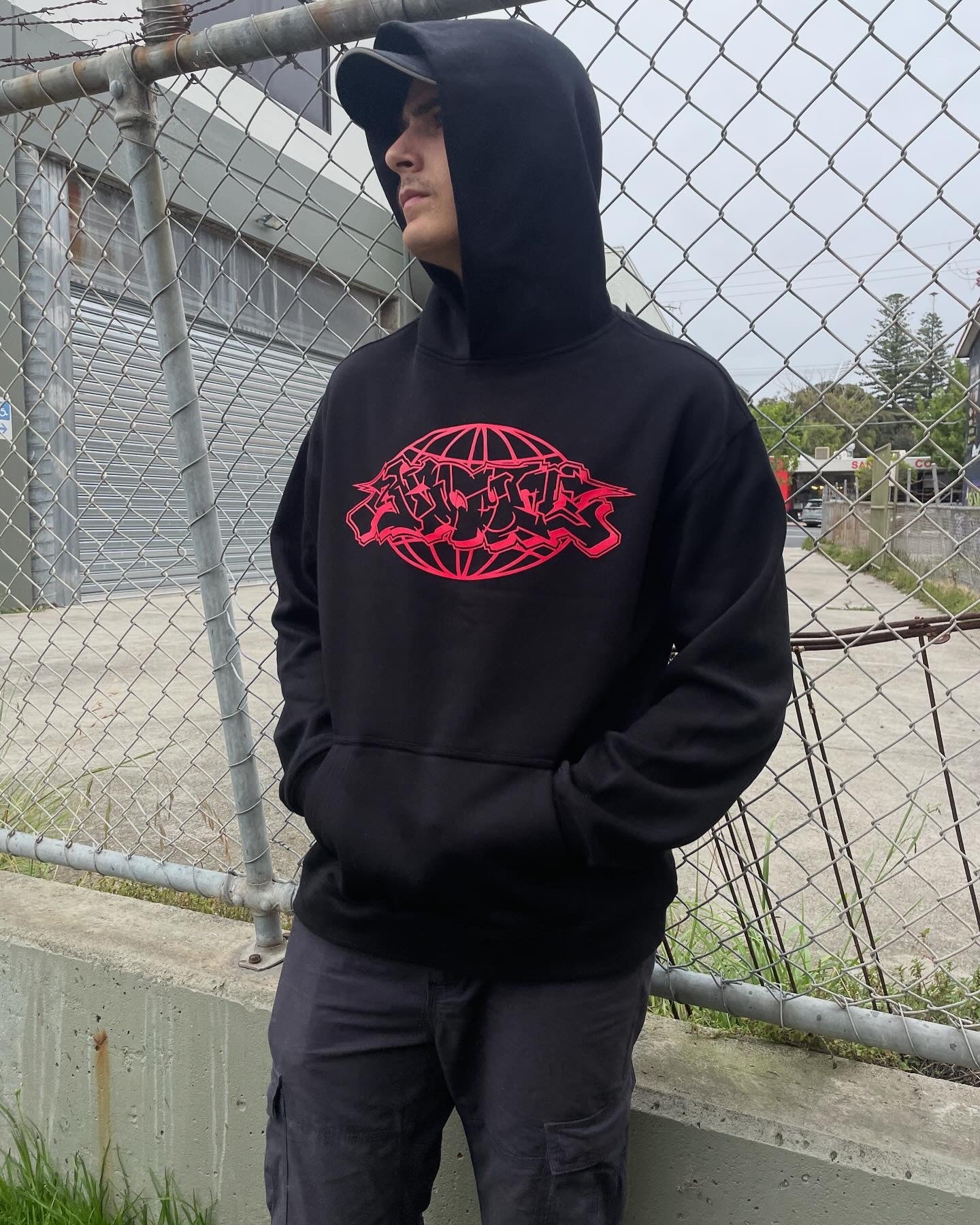 Acquit 'Black & Red' Relax Hoodie