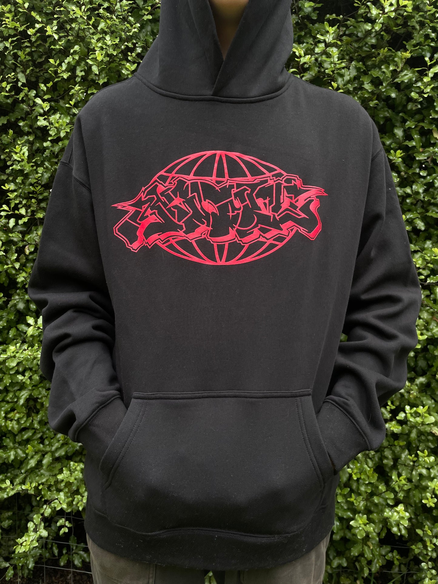 Acquit 'Black & Red' Relax Hoodie